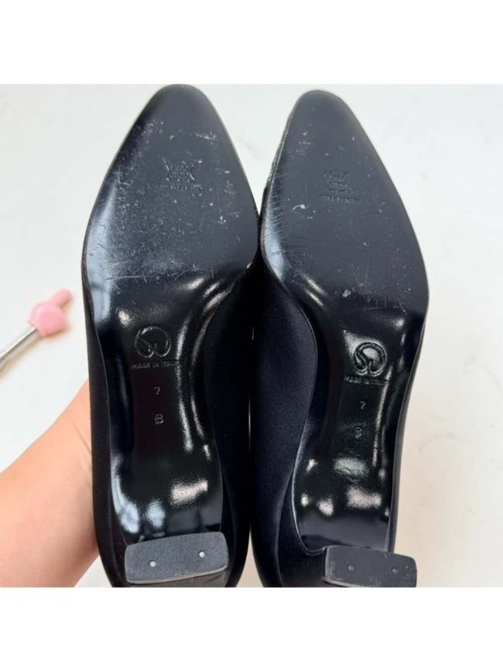 St. John Nicolette Pointed Toe Pumps Black Satin Women's 7B Made in Italy - Picture 4 of 12